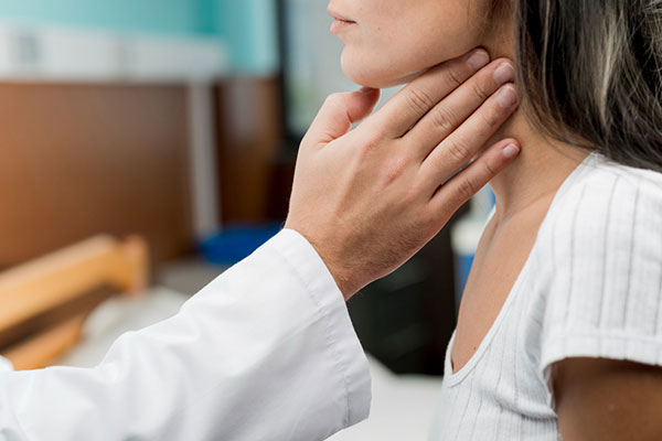 img-como-cuidar-la-garganta-irritada-3 Consulta con especialista sobre cómo cuidar la garganta irritada