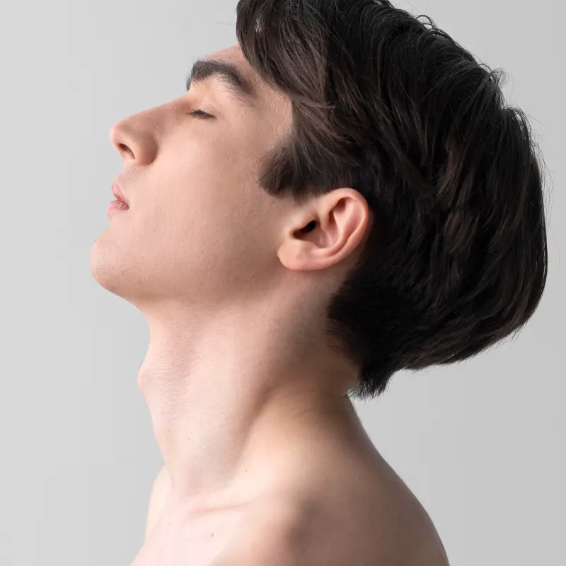 img-adams-apple-reduction-1
